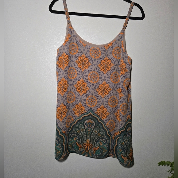 Cabi Boho Print Tank Top~ Size Small Multicolor Paisley - Picture 5 of 5